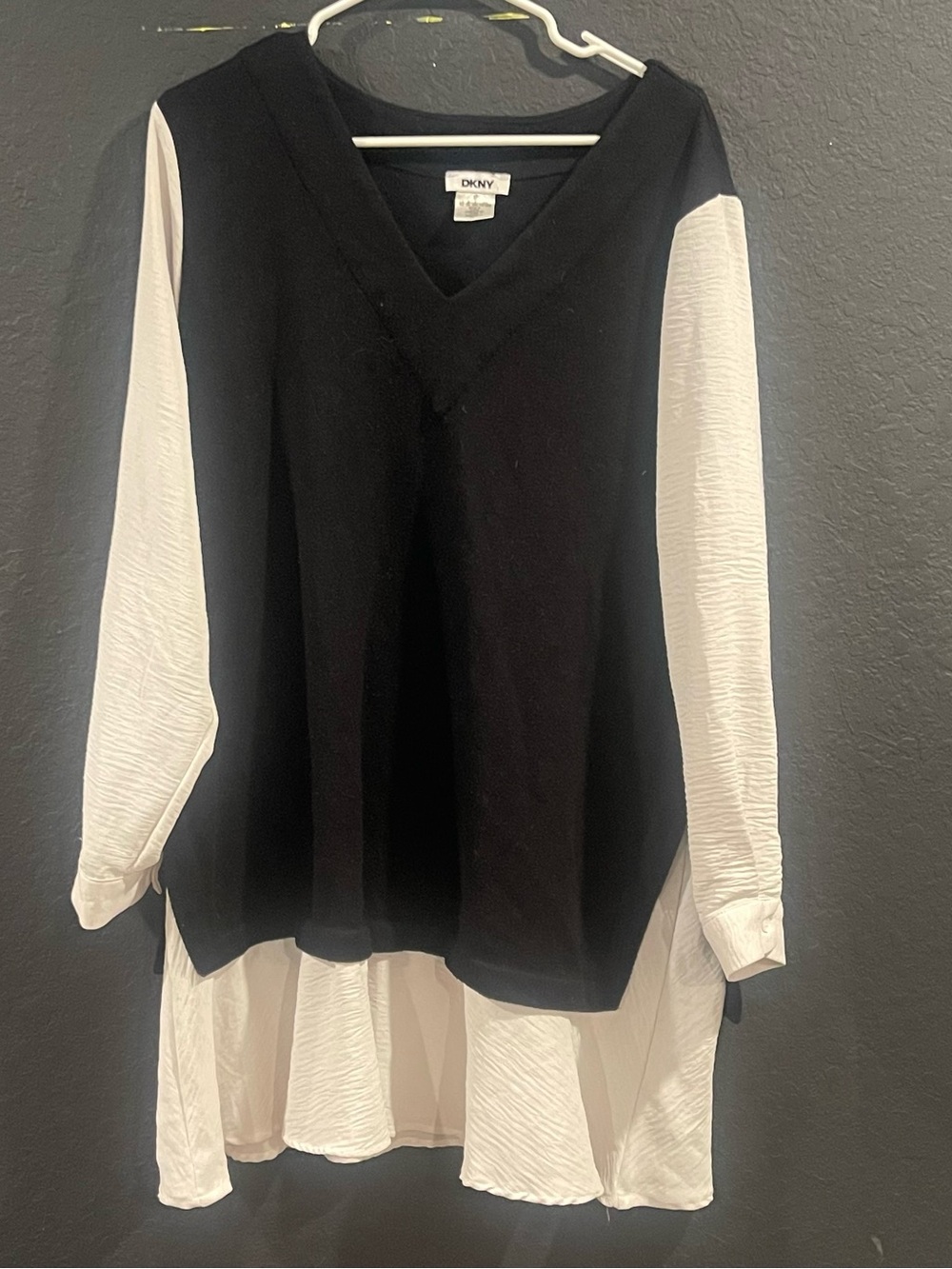 DKNY Black and White V-Neck Layered Tunic